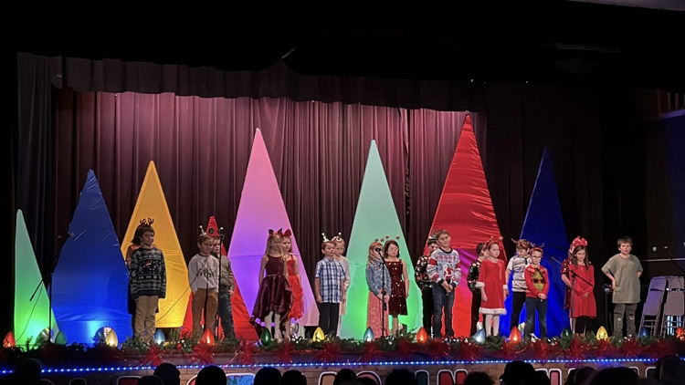 That was an incredible performance, third graders! Well done! 😍🥳👏