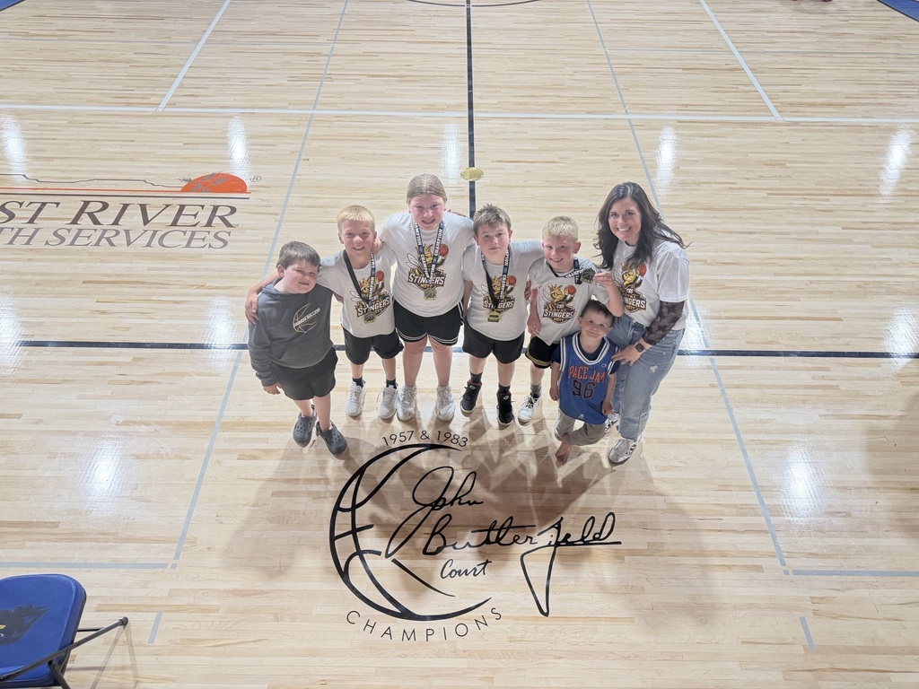 The Royal Stingers at the 3-on-3 Tournament at Hettinger