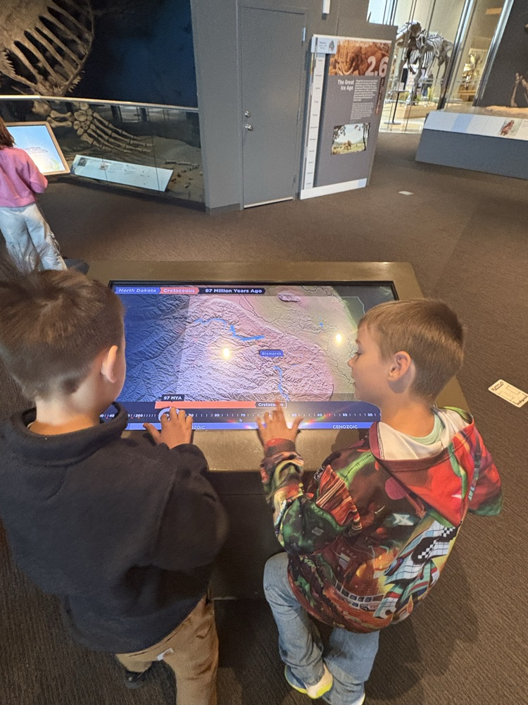 More photos from the 3rd Graders’ Field Trip at the Heritage Center 😄