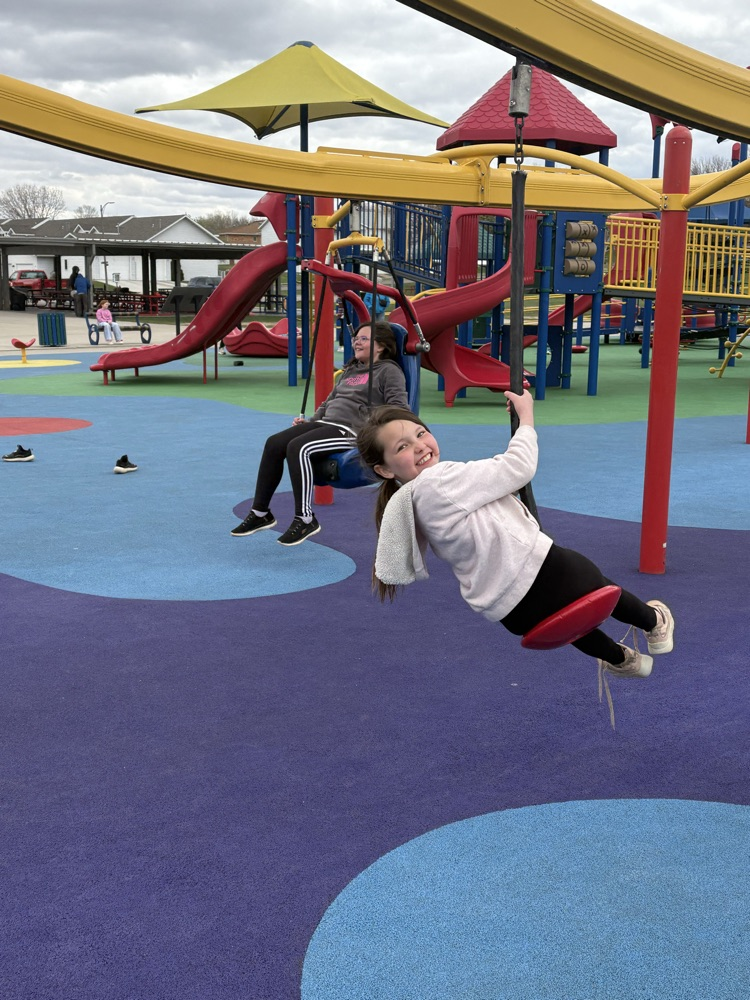 3rd graders had so much fun too at the Eagle’s Park 🛝😍