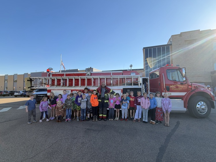 A BIG thank you to the Mott-Regent Fire Department! 🚒🔥❤️ Our 3rd graders had SO much fun learning, exploring, and getting a closer look at what our amazing firefighters do! 👩🚒👨🚒