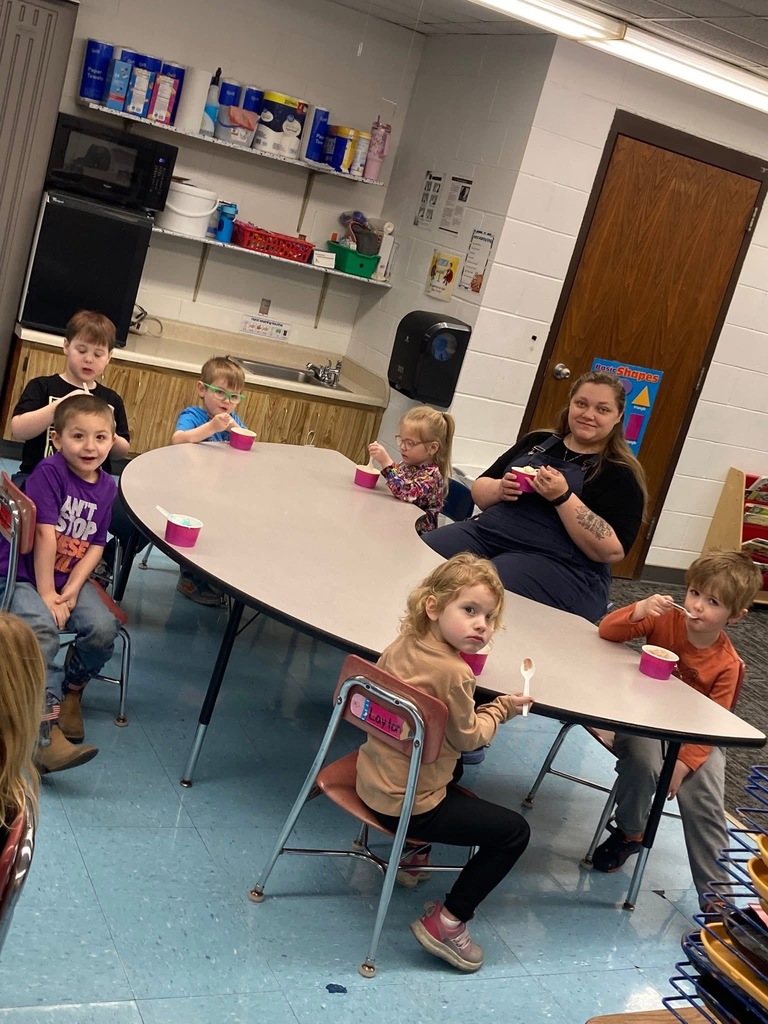 kimberly.lynch@moulton-udell.org