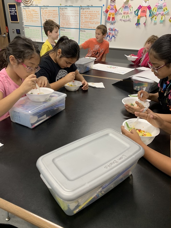 Learn, Grow, Eat and Go Program Moulton Elementary School