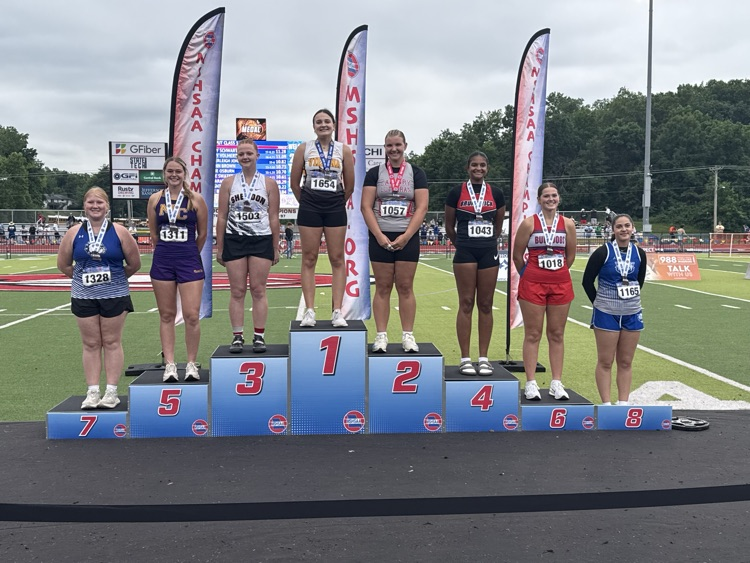 Class 1 Girls Shot Put!