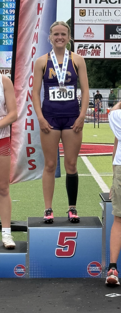 5th place in Class 1 Girls 200m Dash!