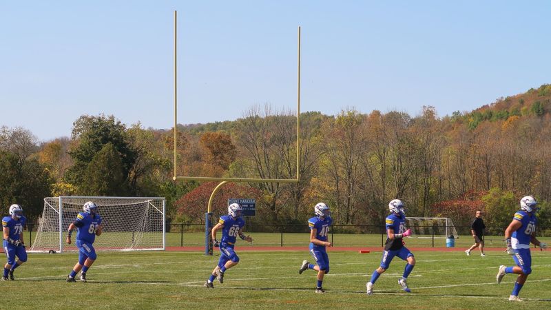 Homecoming football game 2025