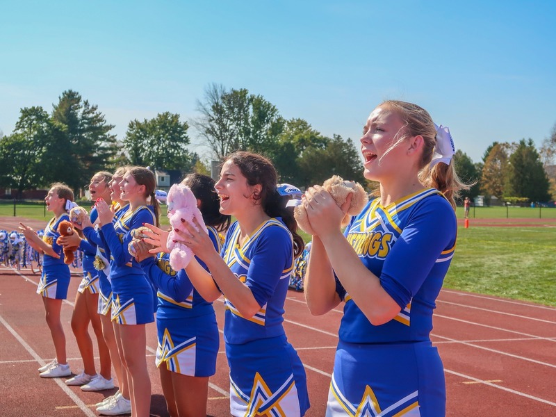 Cheer team Homecoming 2025