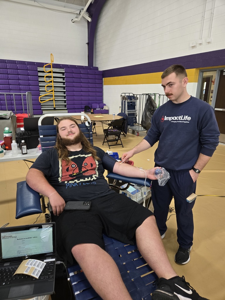 A student preparing to donate