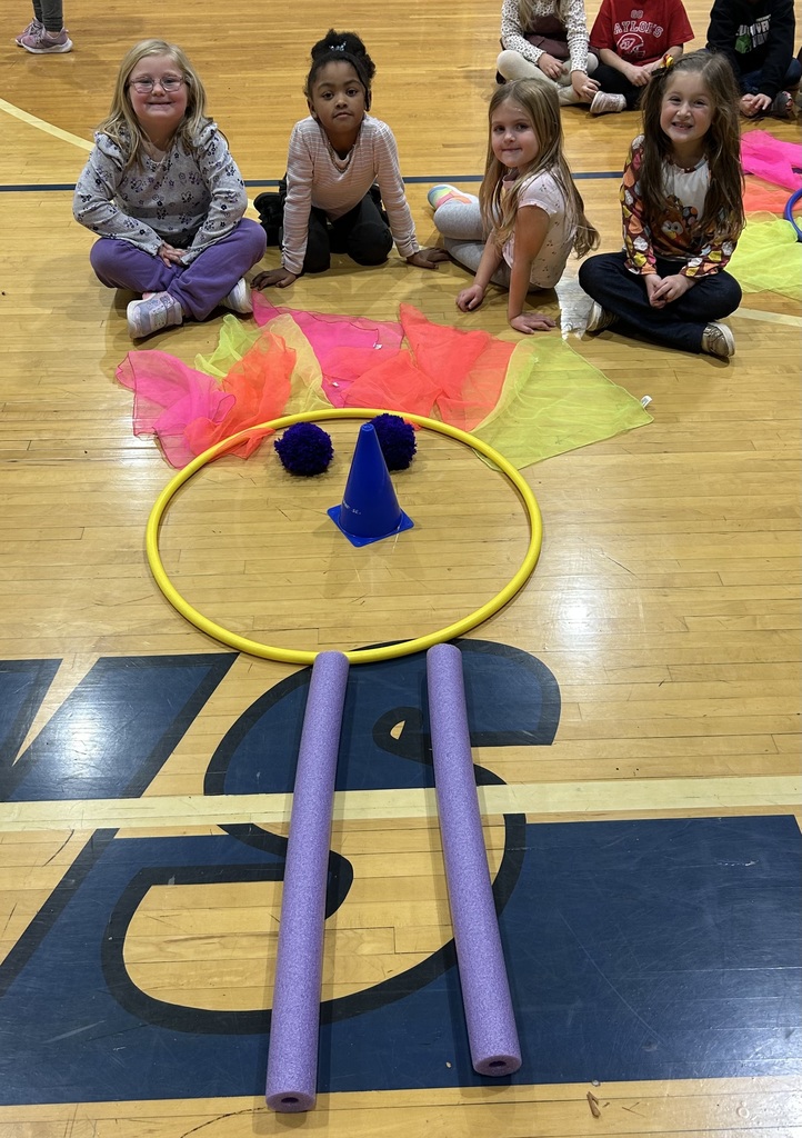 Kindergartners with their Turkey