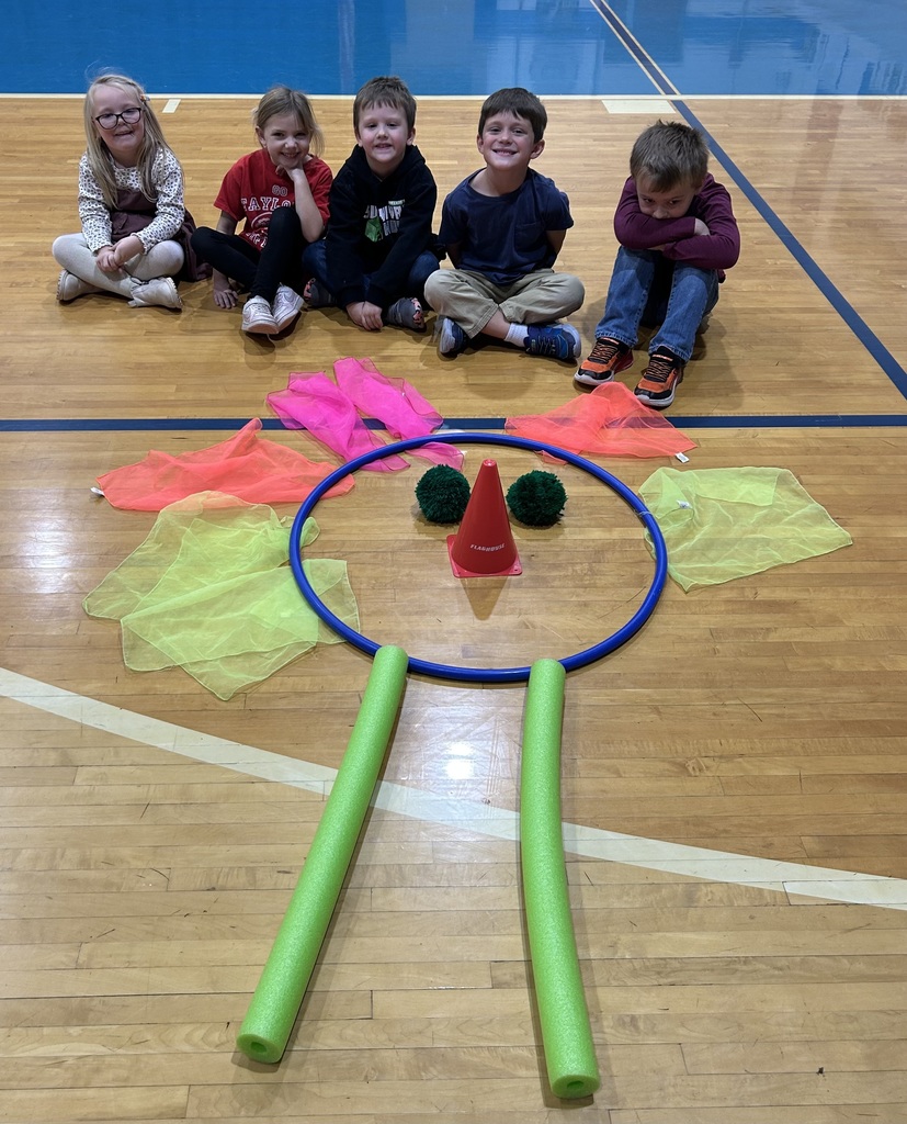 Kindergartners with their Turkey