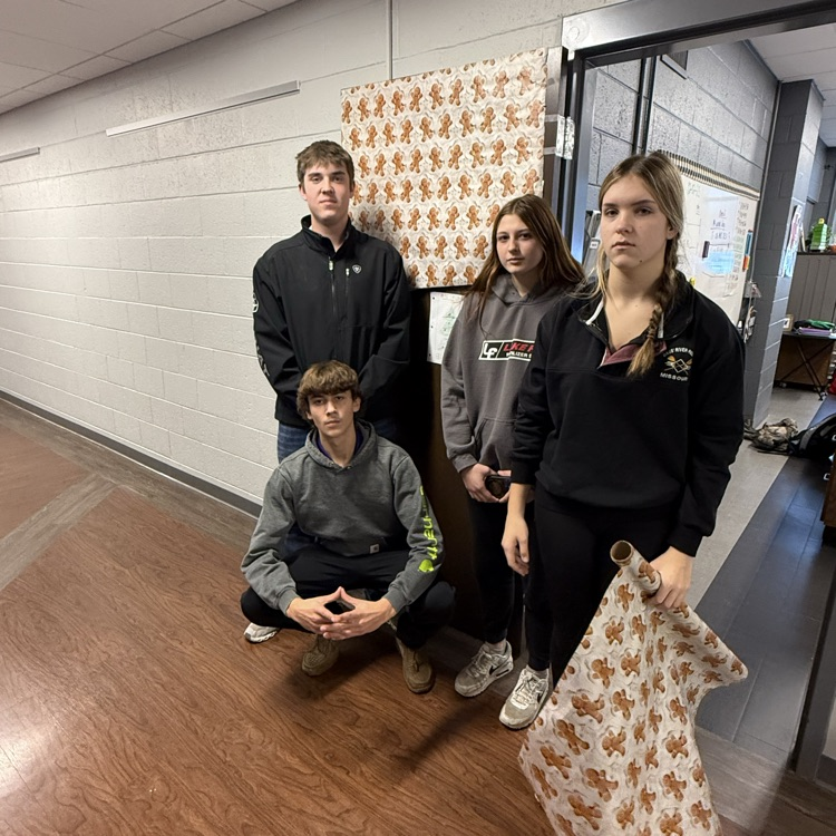 Ms. Zenor’s sstudy hall