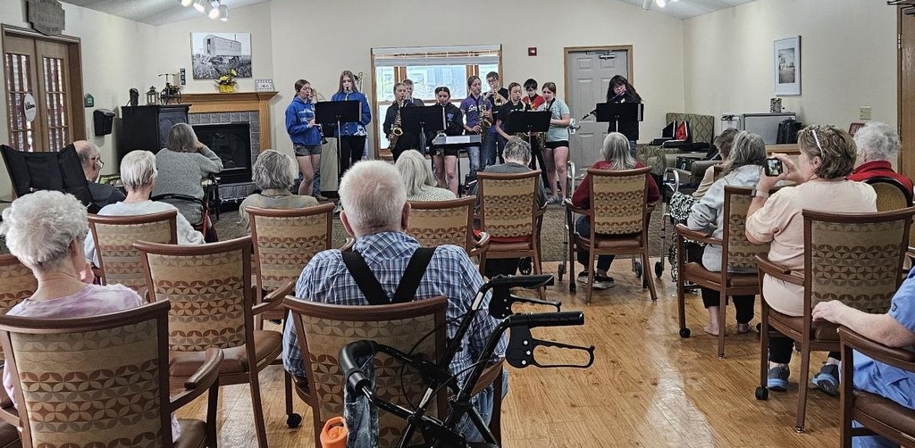 Students at Edgewood Memory Care