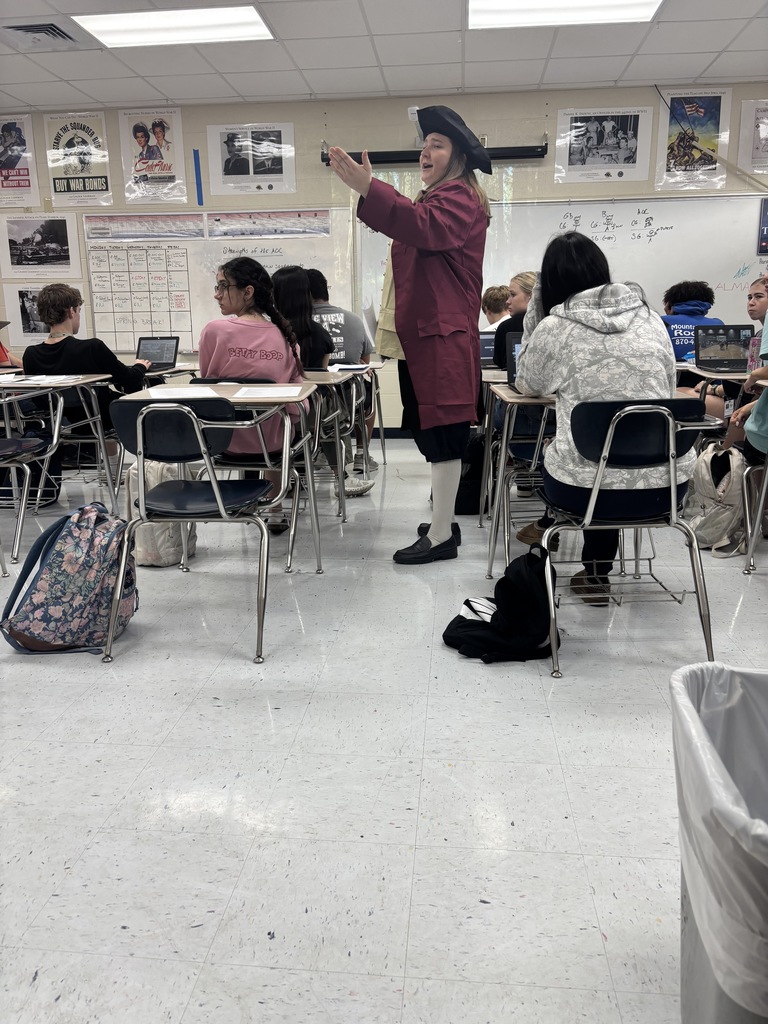 female teacher dressed like a founding father
