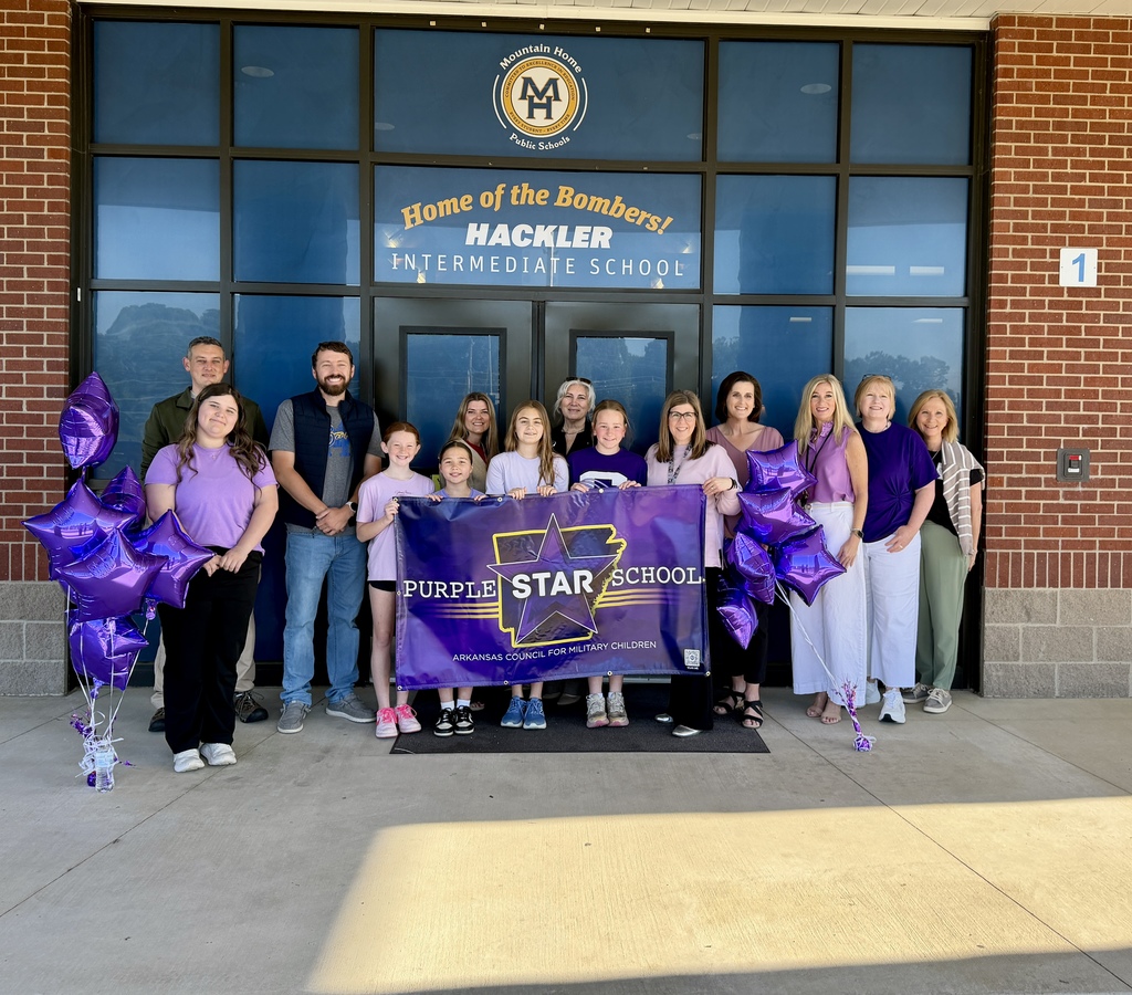 Hackler Intermediate Students and Staff at the Purple Heart Banner Presentation
