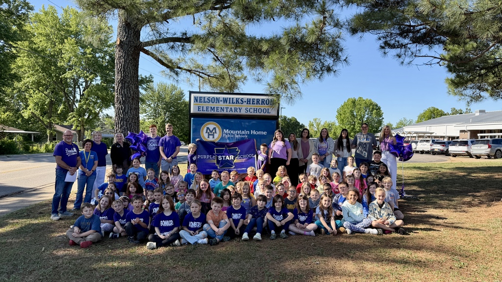 Nelson Wilks Students and Staff at the Purple Heart Banner Presentation