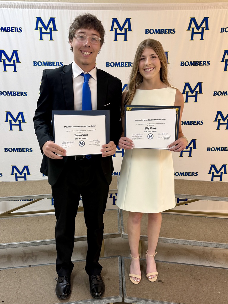 Dayton Davis & Libby Dewey (Mr. & Miss MHHS)