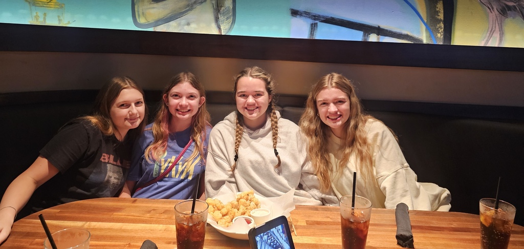 Lila Grace Withrow (9th grade) Abby Howerton (9th grade) Taylen Broadway (8th grade) Lyric Todd (8th grade)