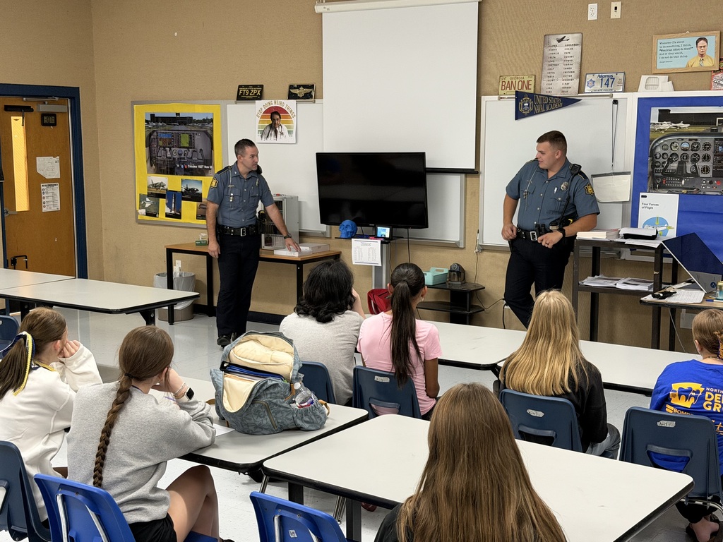 Cpl. Clint Henderson, and Cpl. Kevin Helm of the Arkansas State Police presenting to criminal justice classes