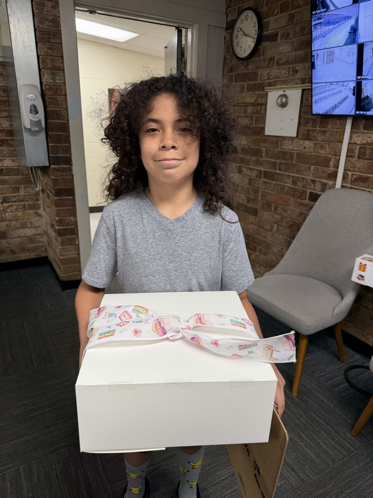 Our August Litbox winner! 