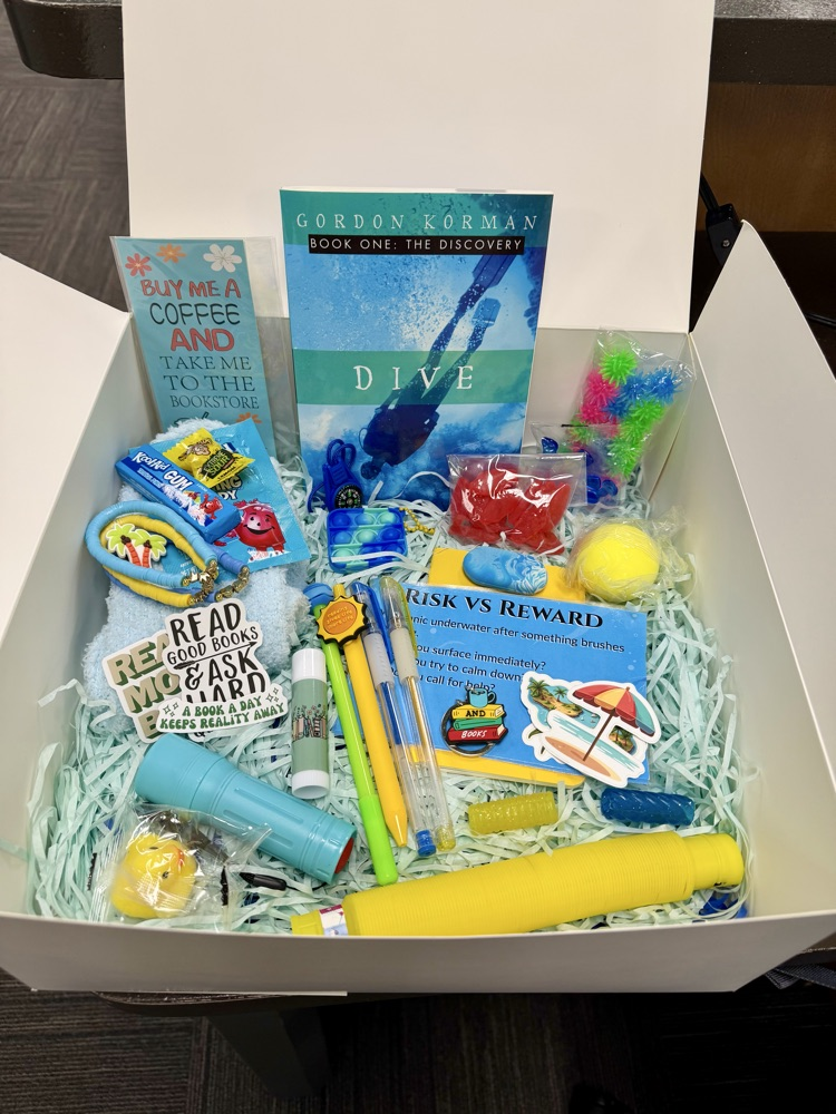 August Litbox