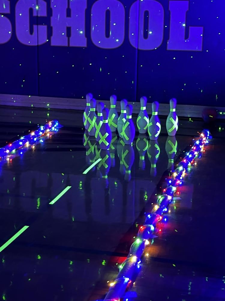 Glow Bowling