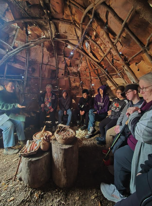 Integrated Studies students at Great Bay Discovery Center