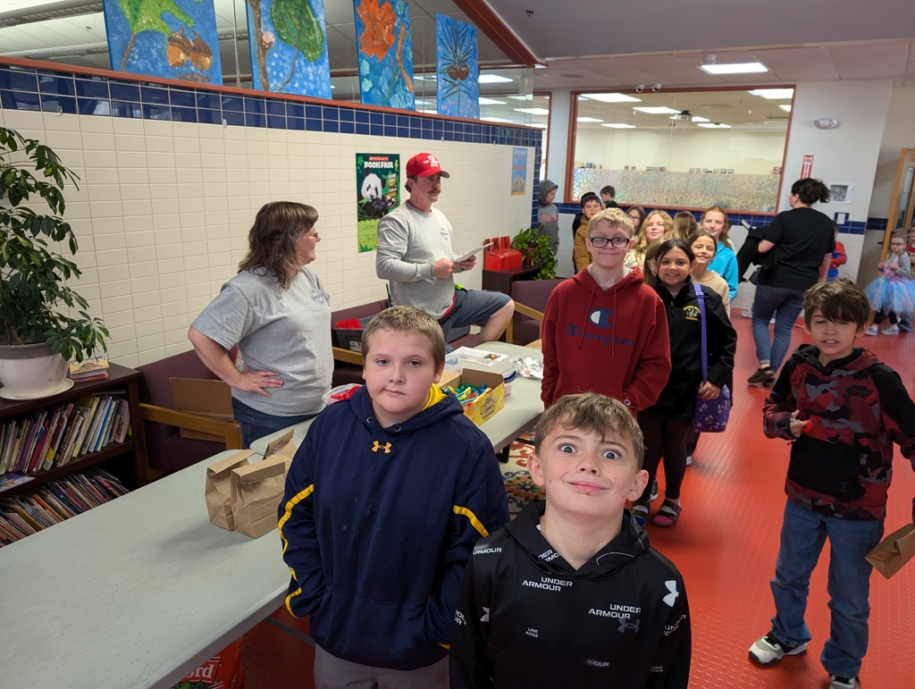 5th Grade visits with Paris Fire Department