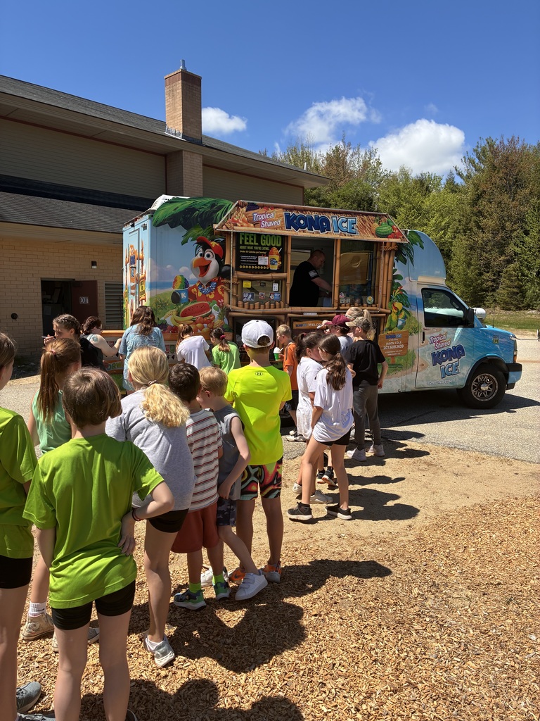 Students waiting for ice truck