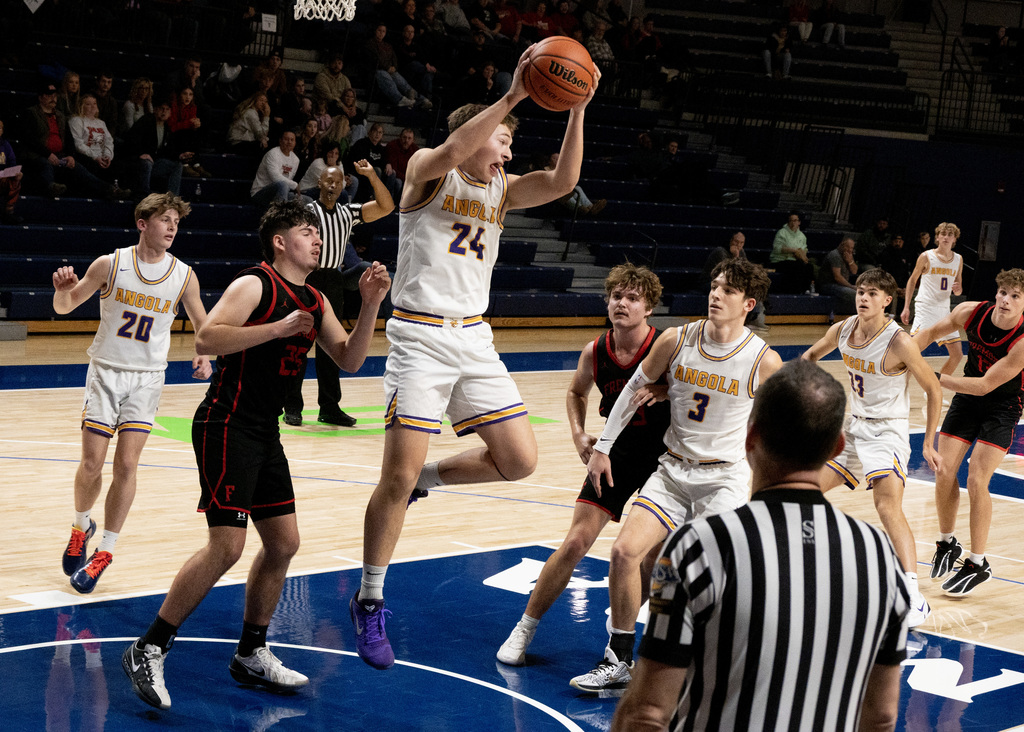 getting ball in baskeball game