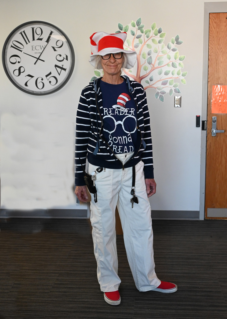 person dressed like cat in the hat