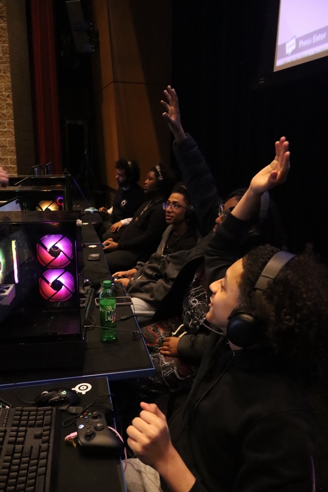 Photo of the Marvel Rivals team prior to facing off against Pike High School 