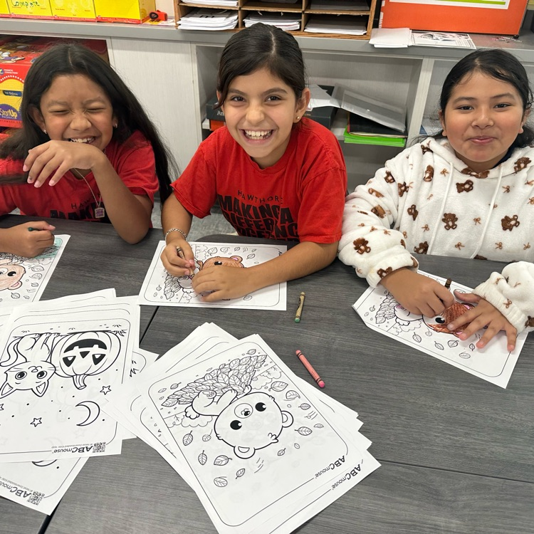 4th graders coloring 