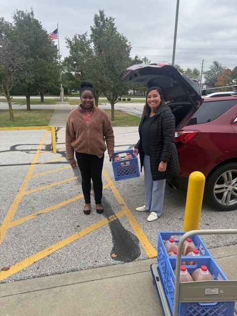 Crossroad Farms/Kroger Co. Staff Delivering Apple Cider Donation!