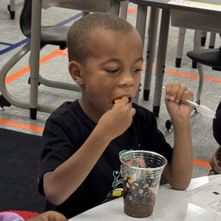 FA making mud pudding!