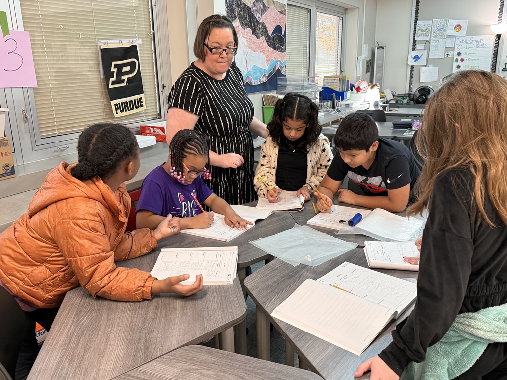 kids working with the teacher 