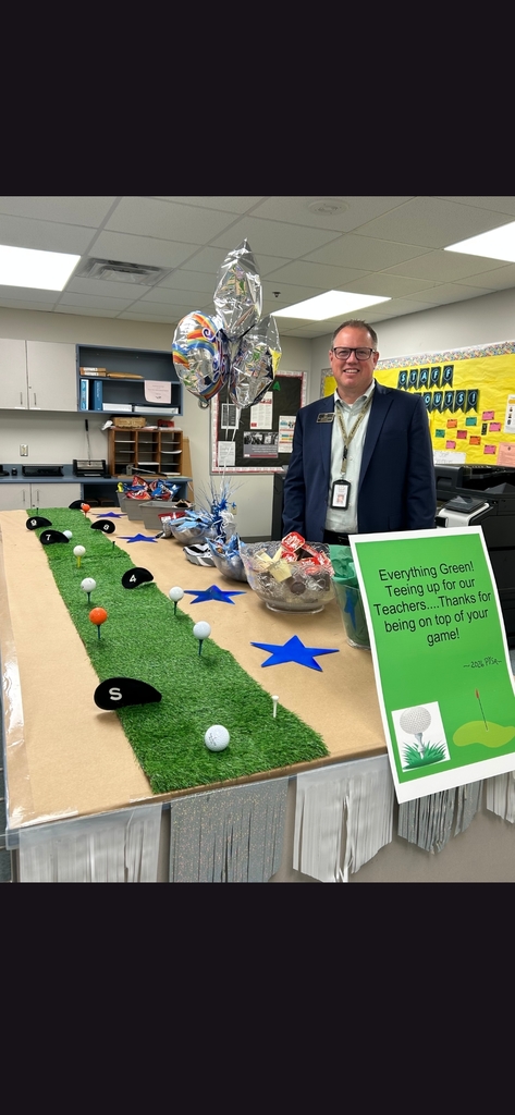 The Superintendent Teeing up with some snacks. Thanks Creston PTSA