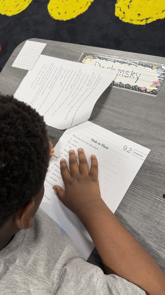 2nd grade student answering comprehension questions.