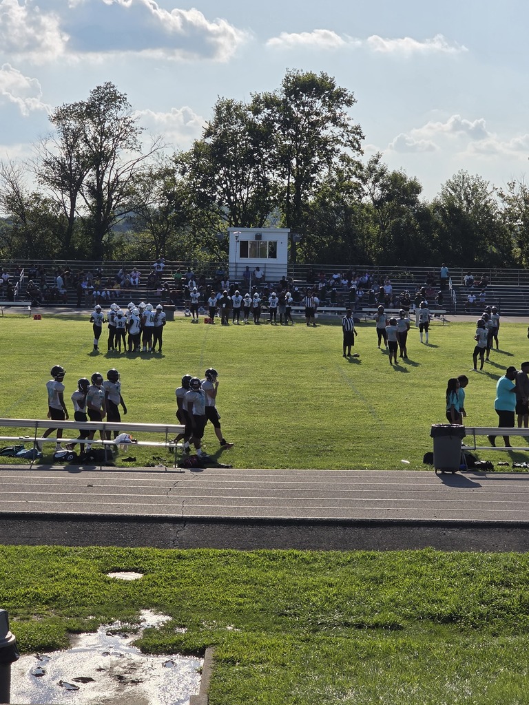 8th grade Boys Football kicked off their home Season.