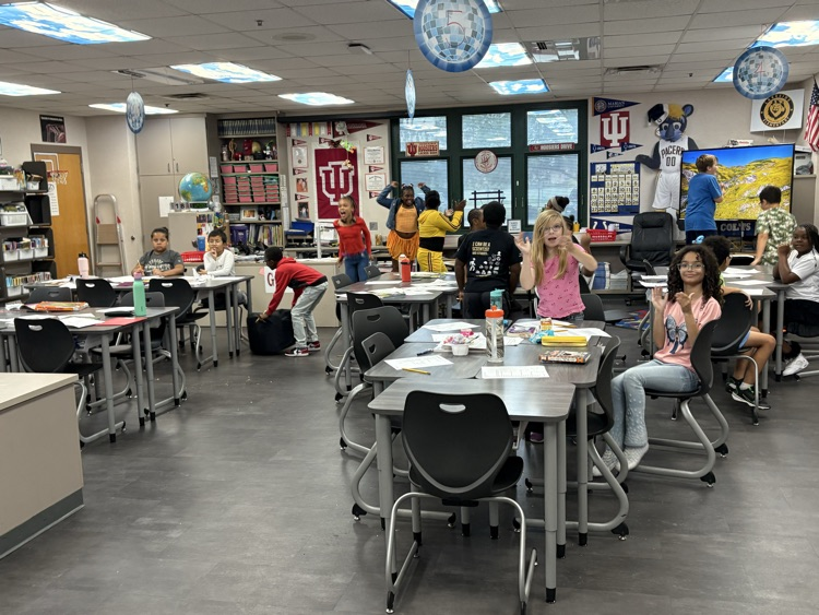 Mr Gardner’s class wins the pizza party🍕