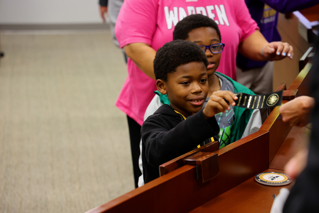 Sunny Heights at School Board Meeting