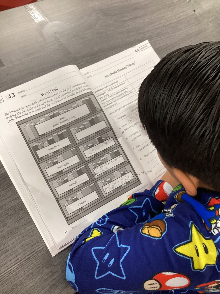 3rd grade students working on morphology