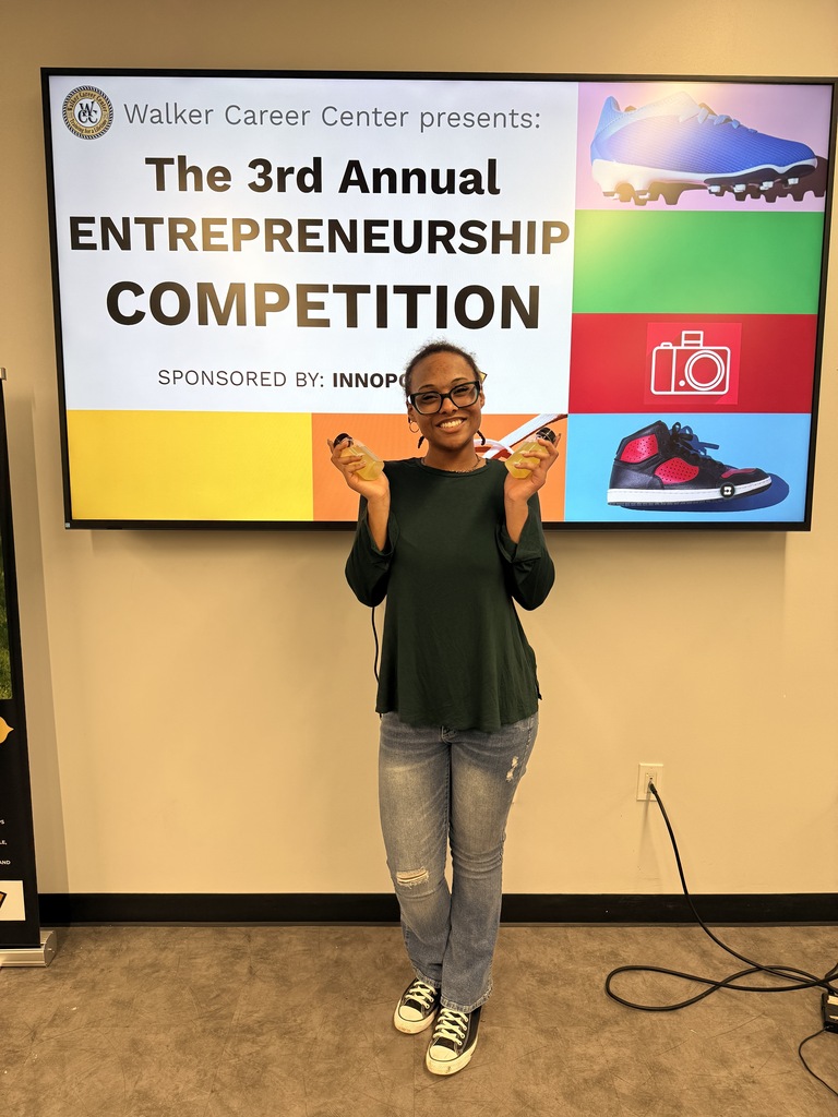 A'rayah at Walker Career Center's Annual Entrepreneurship