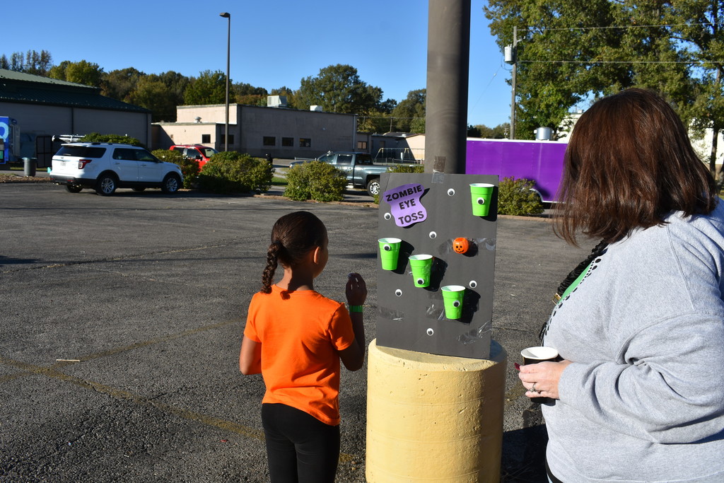 LES Fall Festival