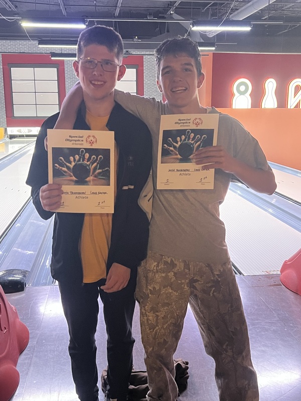 Special Olympics Traditional Bowling Team