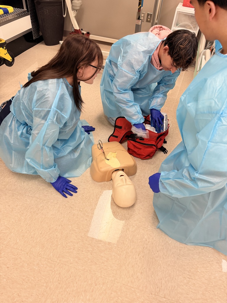 26.09.28 - EMT BASIC CLASS STOP THE BLEEDING 