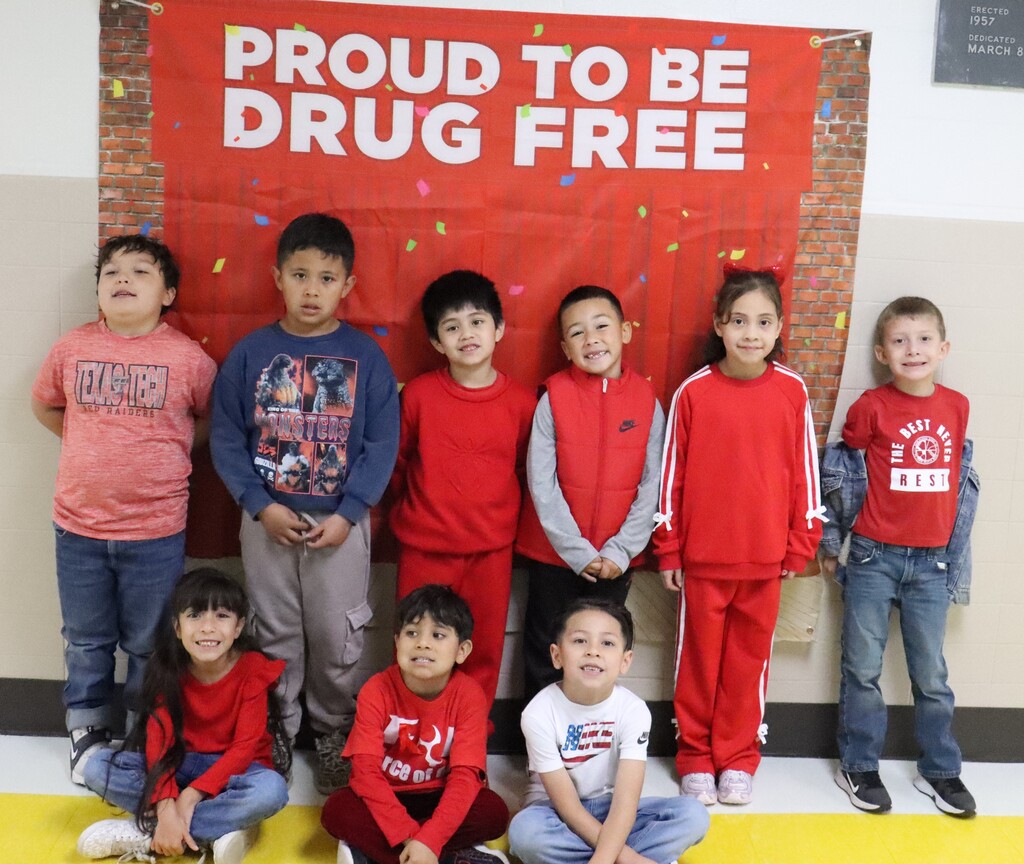 26.10.28 - Red Ribbon Week Red Day