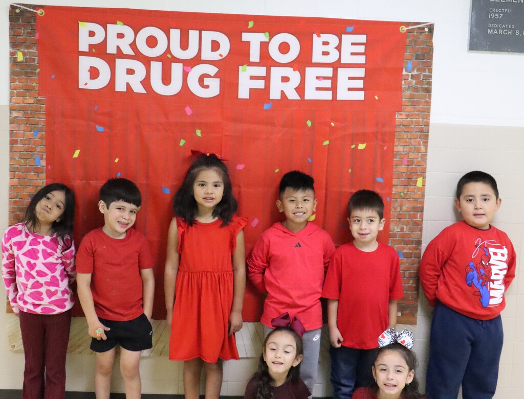 26.10.28 - Red Ribbon Week Red Day