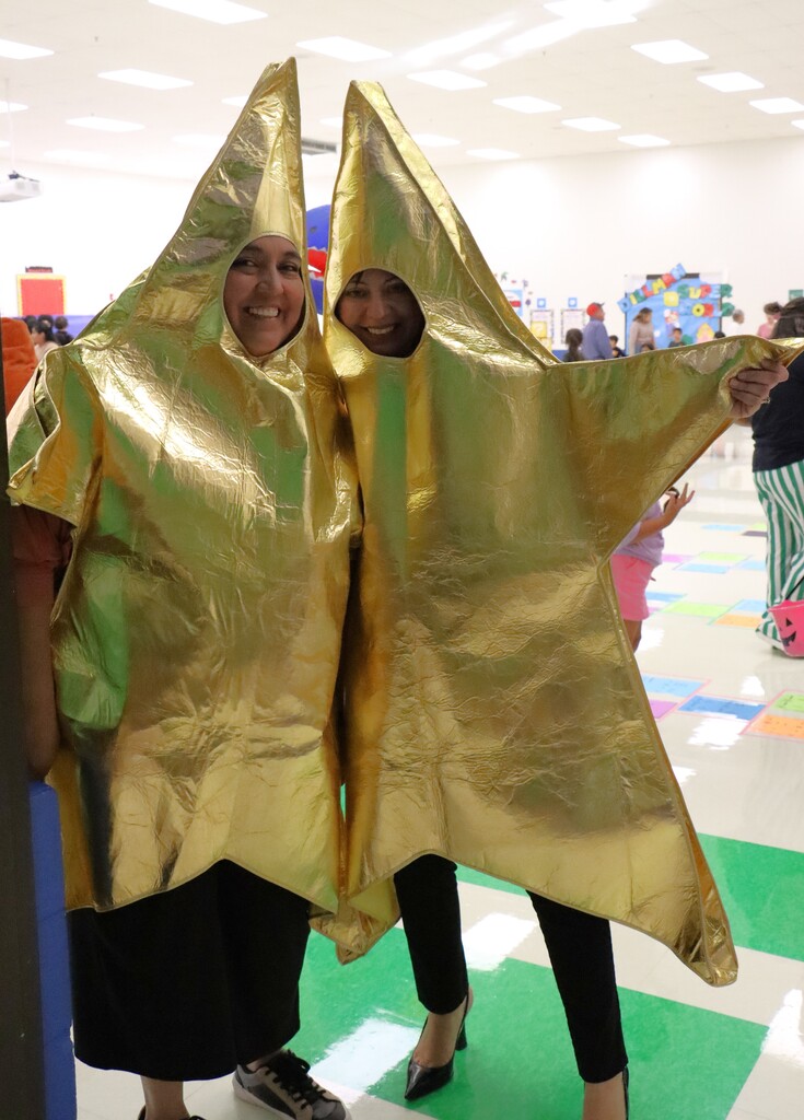 26.10.28 - Literacy Game Night Staff