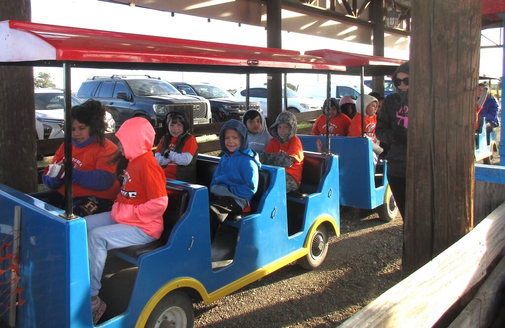 26.10.28 - Dillman 2nd Grade Field Trip