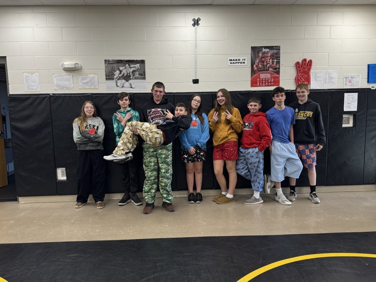 fun picture 8th grade 2026